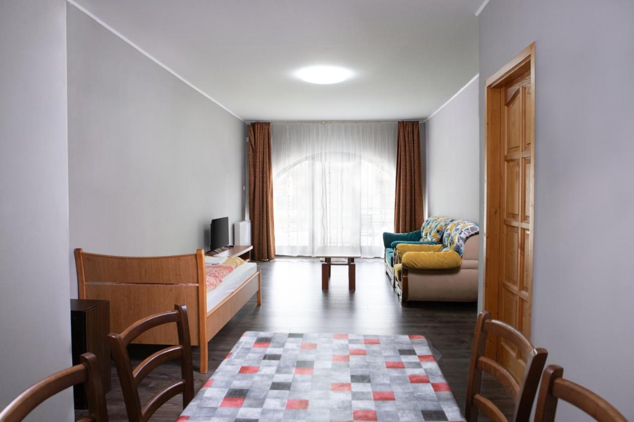 Apartman Centrum Morahalom Exterior photo